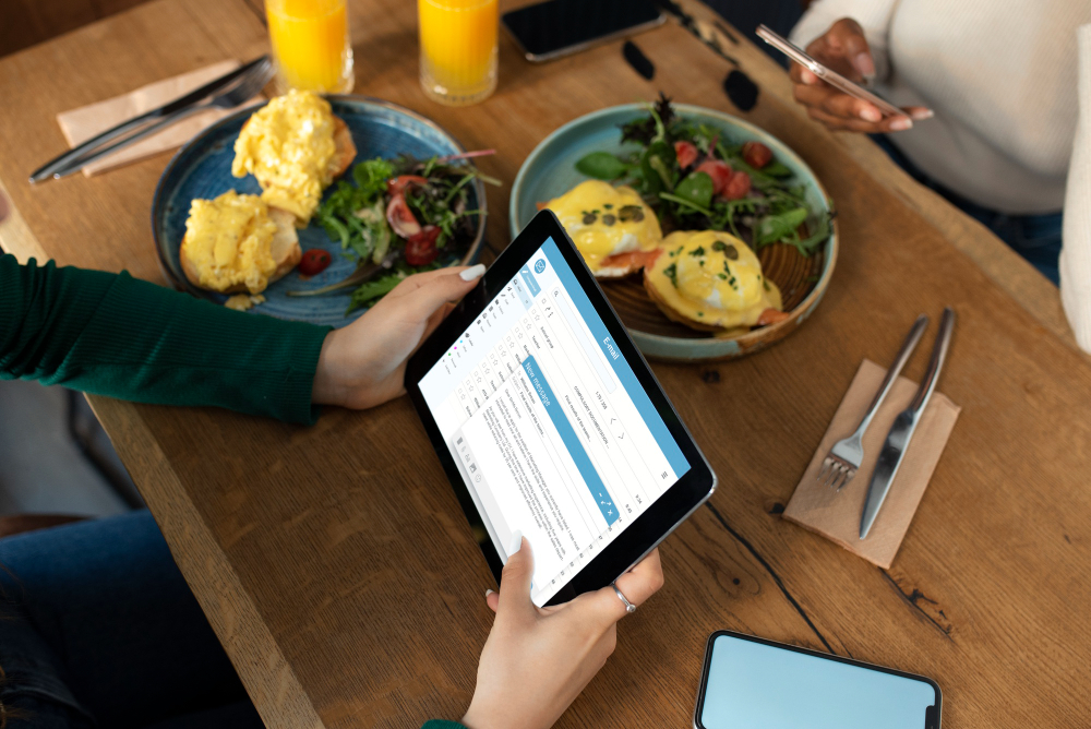 Why Your Restaurant Needs Advanced Booking Software